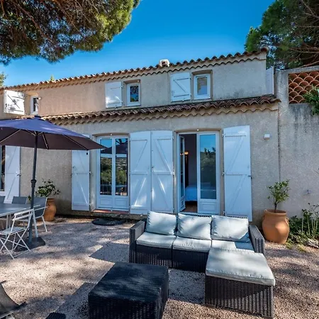 Villa Riviera *